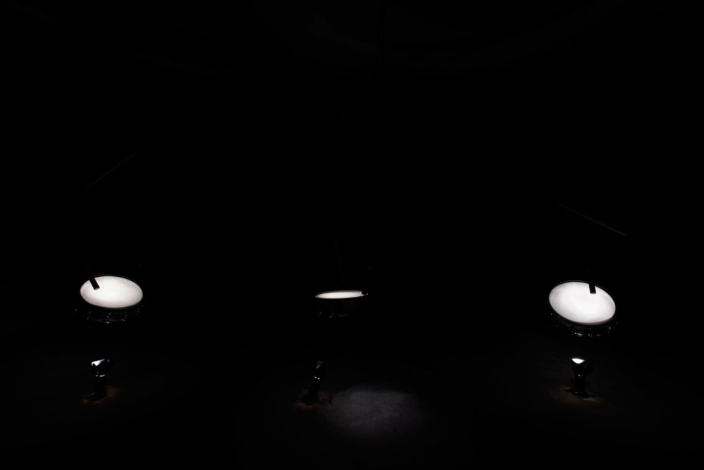 Pierce Warnecke, Un impact explicite, 2019, L’Assaut de la menuiserie © C. Cauvet